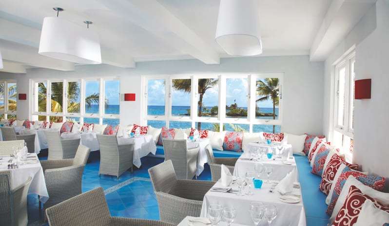 Couples Tower Isle-Verandah Restaurant_4159